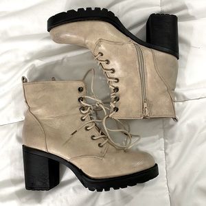 Tan Lace up Boots